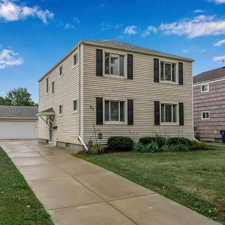 Gorgeous 2 Queen Bedroom Apartment In North Buffalo With 70 Inch Tv Kültér fotó