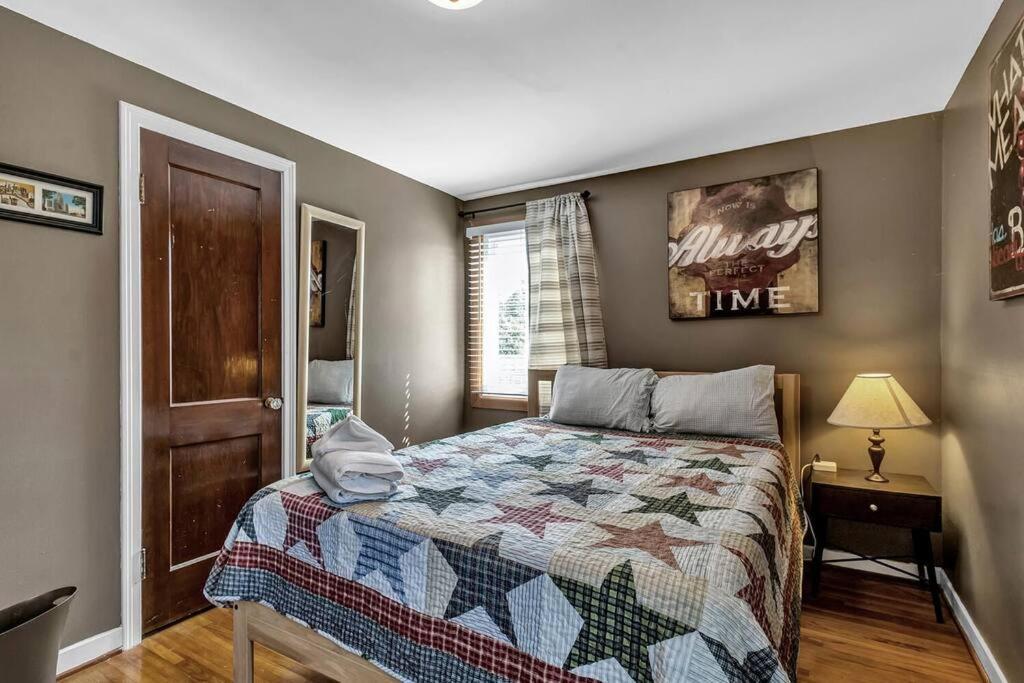 Gorgeous 2 Queen Bedroom Apartment In North Buffalo With 70 Inch Tv Kültér fotó