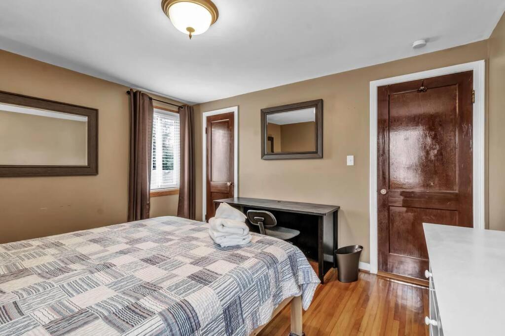 Gorgeous 2 Queen Bedroom Apartment In North Buffalo With 70 Inch Tv Kültér fotó